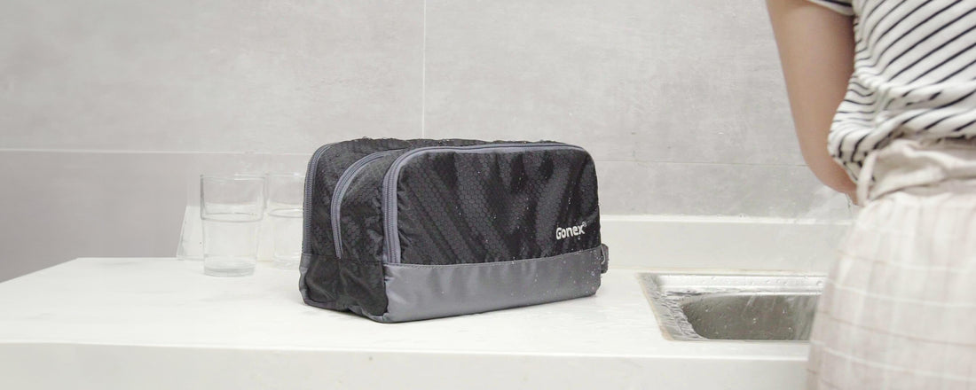 How to Pick the Best Toiletry Bag For Traveling